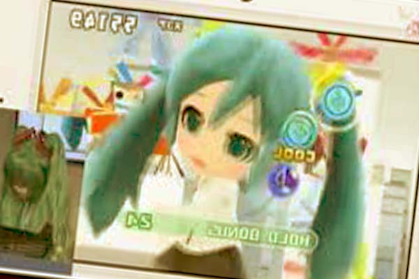 Primer vídeo de juego de Hatsune Miku: Project Mirai 2